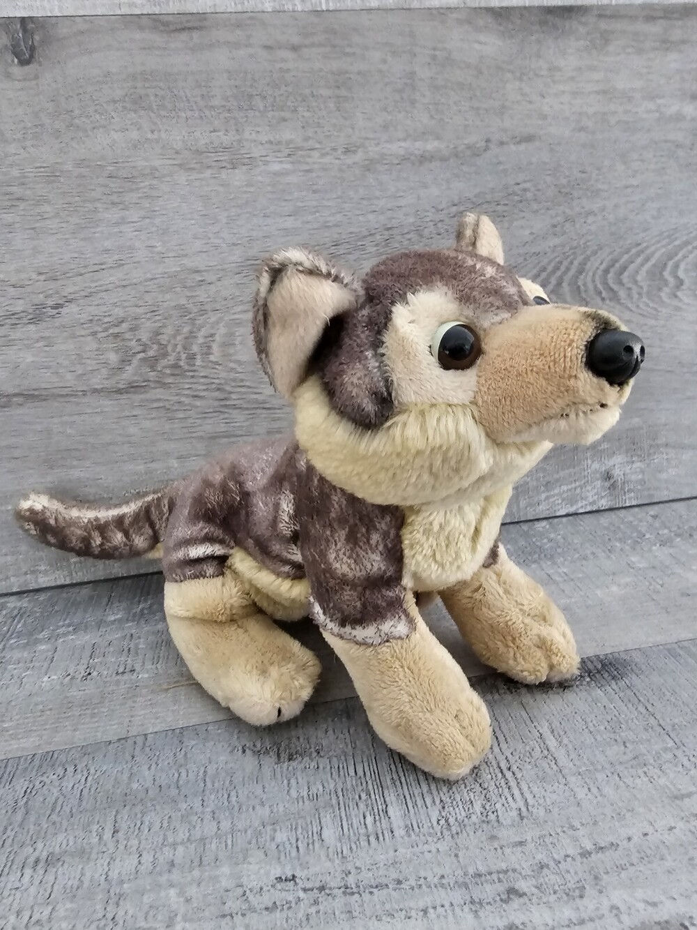 SOS Save Our Space 13” Timber Wolf Realistic Stuffed Animal Plush 2003